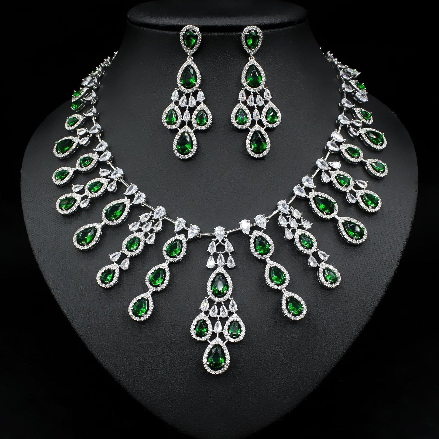 Women's Fashion Atmospheric Water Drop Color Zircon Necklace Earrings Set