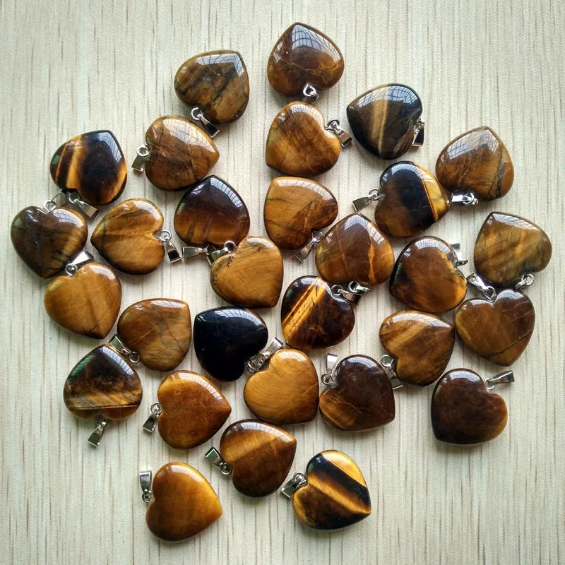 Wholesale 50pcs/lot 2022 Assorted heart natural stone charms pendants for jewelry making Good Quality 20mm free shipping