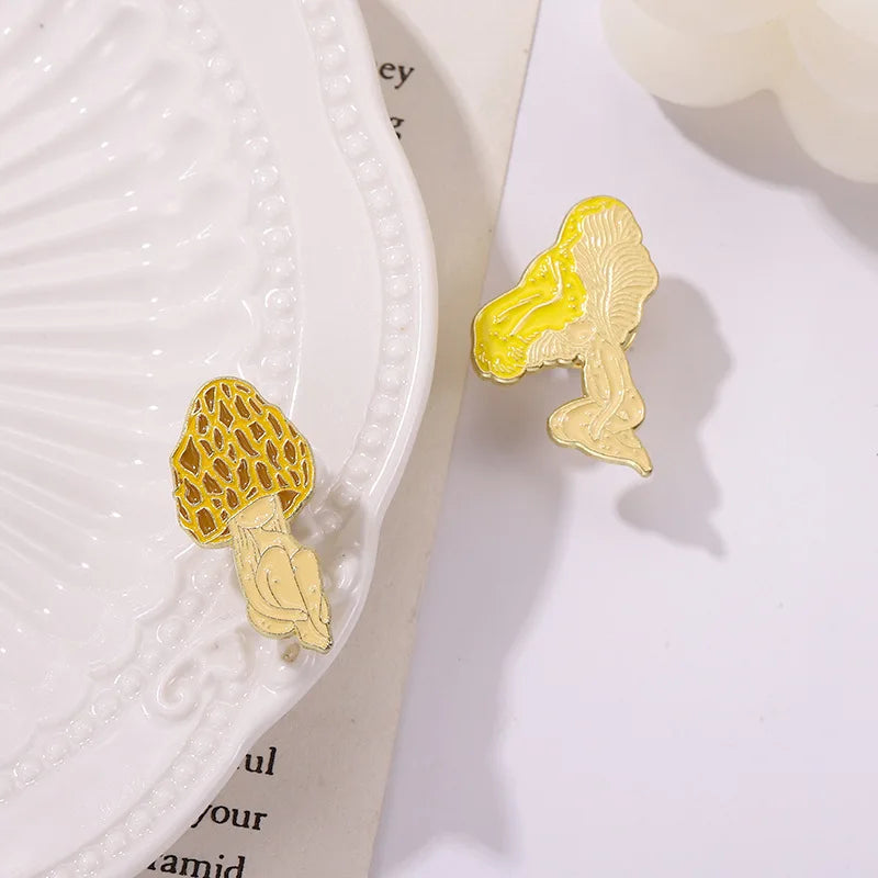 Creative Cute Plant Mushroom Lilliputian Enamel Pins Fairy Pink Mushroom Alloy Brooch Badge Personality Jewelry Gift For Kid