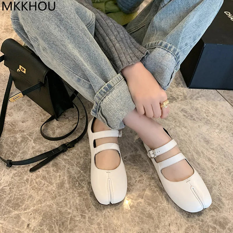 MKKHOU Fashion Women's Shoes New High Quality Leather Split Toe Mary Jane Shoes Comfortable Low Heel Women Shoes Lolita